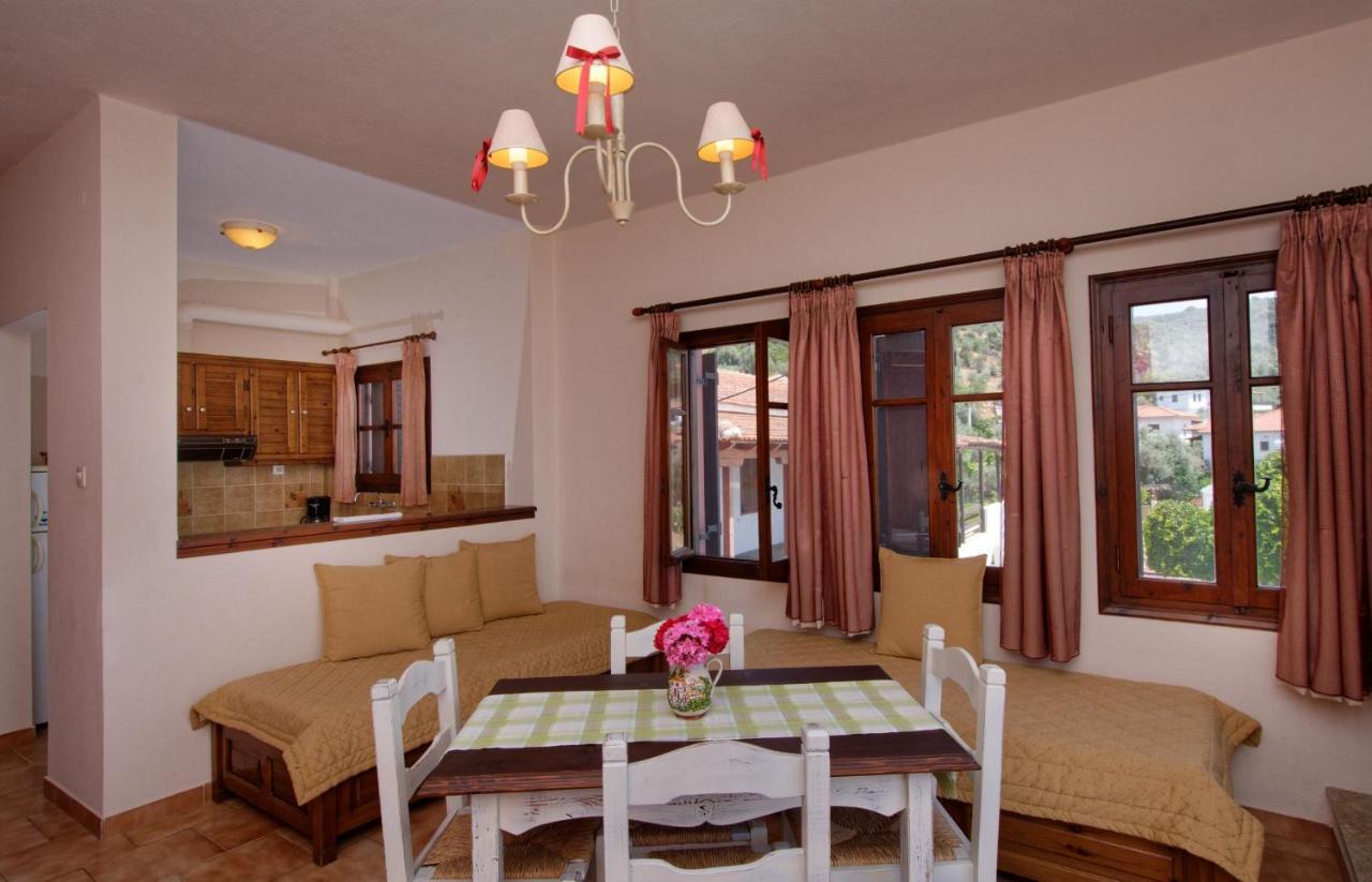 Iro Family Apartments Pelion Lefokastro Bagian luar foto
